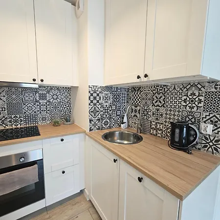 Ottimo Poznańska Z Miejscem Garażowym *