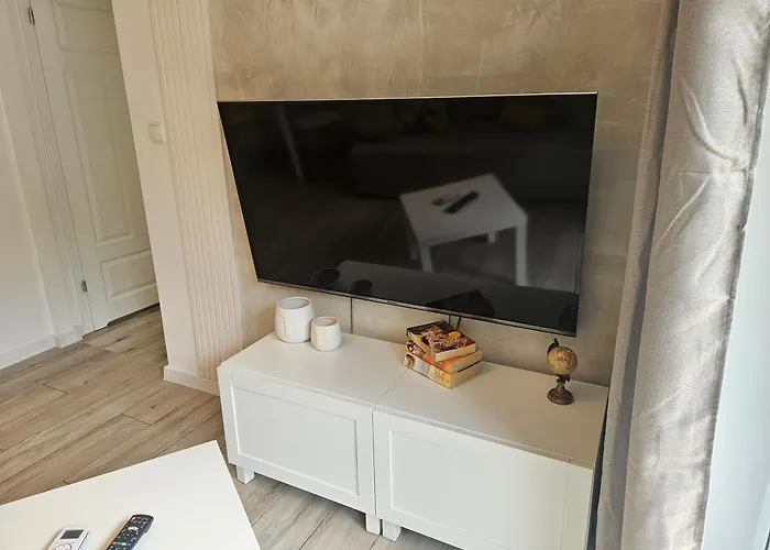 Ottimo Poznanska Z Miejscem Garazowym * 비드고슈치