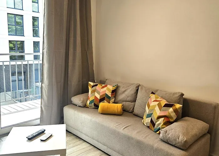 아파트 Ottimo Poznanska Z Miejscem Garazowym 비드고슈치